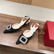 Roger Vivier Sandals